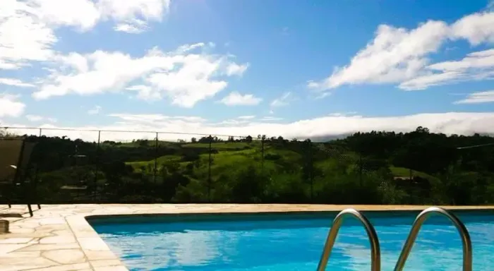 Linda Casa à Venda com piscina e campinho - condomínio Bela Vista  Caputera, Sorocaba/SP -