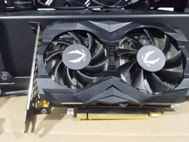 Placa de Video Zotac GERFORCE GTX 1660 Super 6GB 192bit