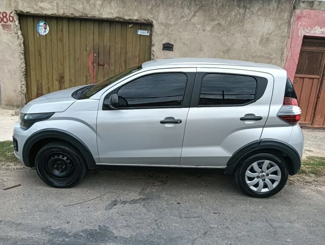 Fiat Mobi Like 1.0 Fire Flex 5P. 2021