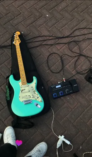 Guitarra tagima tg530