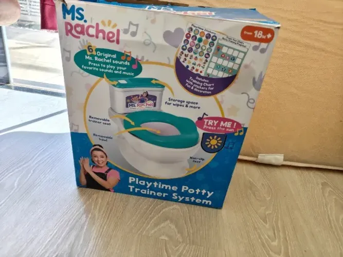 Troninho Ms. Rachel Playtime Potty Trainer System - NOVO, NUNCA USADO