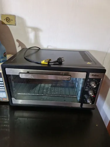 Vendo forno elétrico philco 127v