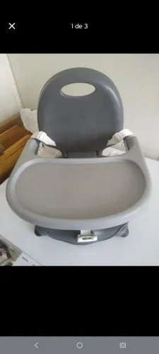 Cadeira de alimentação infantil