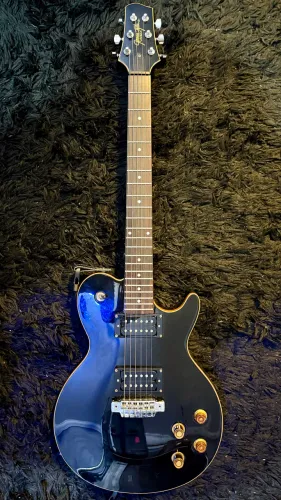 Line 6 James Tyler Variax JTV-59