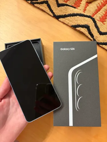 Samsung S26 - promoção - novo (apenas caixa aberta, nunca usado)