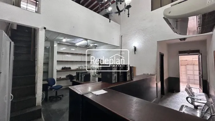 Oportunidade Comercial de duas lojas no Centro de Barra Mansa