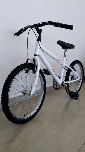 Bicicleta aro 20 Caloi Cross Freestyle