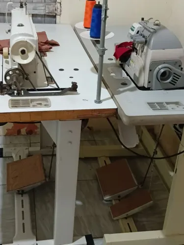 Máquina de costura industrial overloq singer e reta lanmax ,