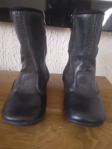 Bota infantil
