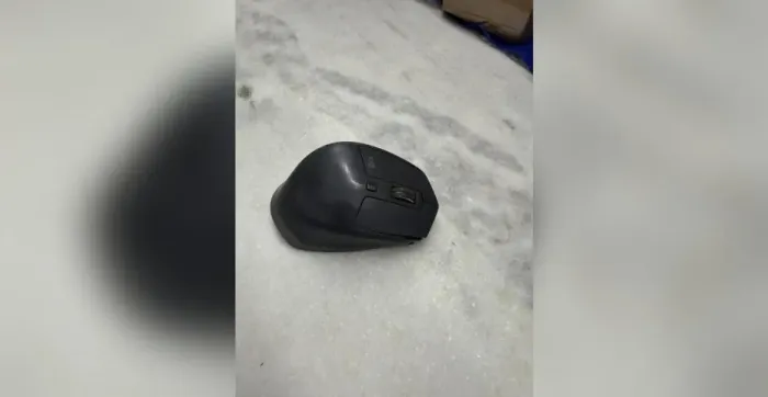 Mouse Logitech MX Master 2S Graphite sem fio com caixa
