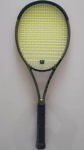 Raquete Wilson Blade