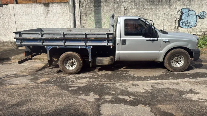 Ford F-350 3.9 Cummins Turbo Diesel Mec. 2011