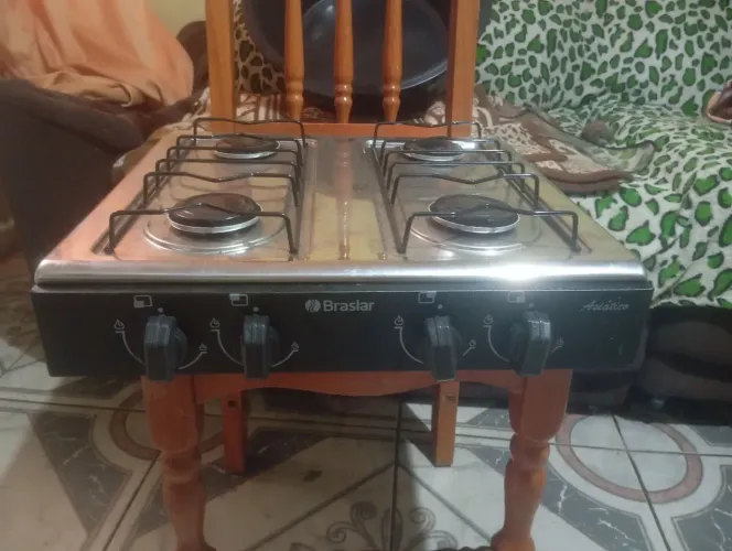 Fogão de 4 bocas braslar sem forno