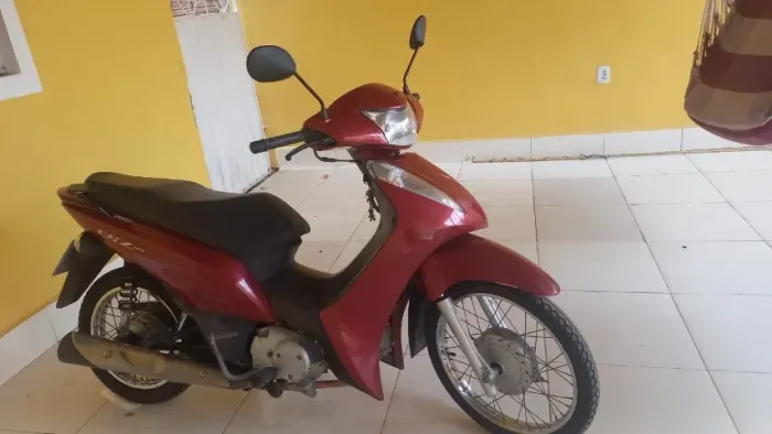 Honda Biz - 10.000,00 (dez mil) / 2015, motor 125cc. Doc. OK. (WhatsApp *) 