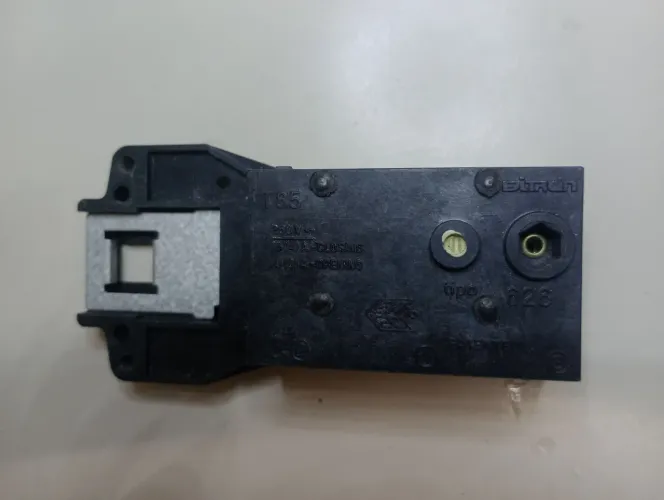 Trava de porta máquina de lavar