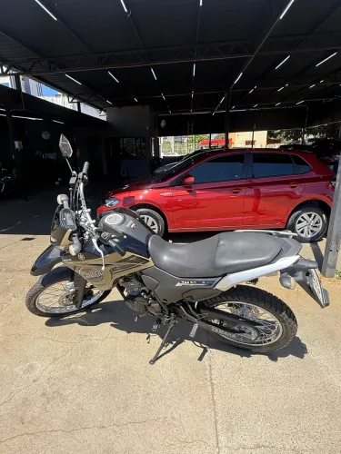 Moto 250 Lander Capitão América Flex Abs