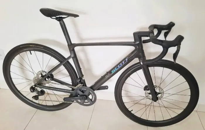 Bicicleta Speed Scott Addict Rc30 2026 Ultegra Di2 Tamanho S