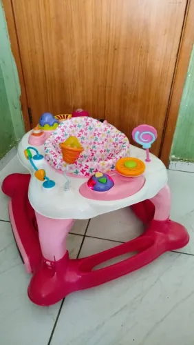 Andajar semi novo marca Cosco musical tem várias funções