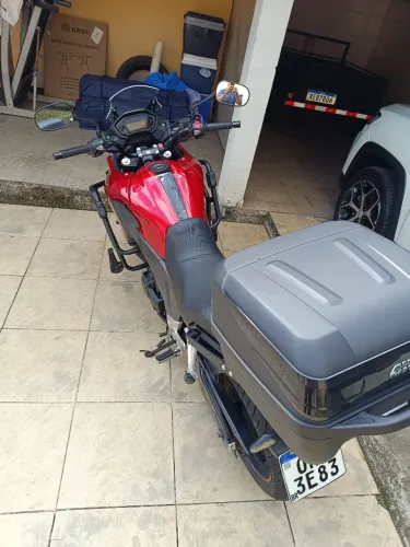 Moto muito boa.