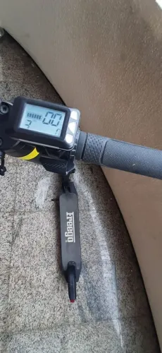 Patinete eletrico Freego 120 kg adulto (bateria descarregada)