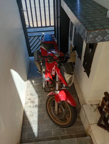 CB300