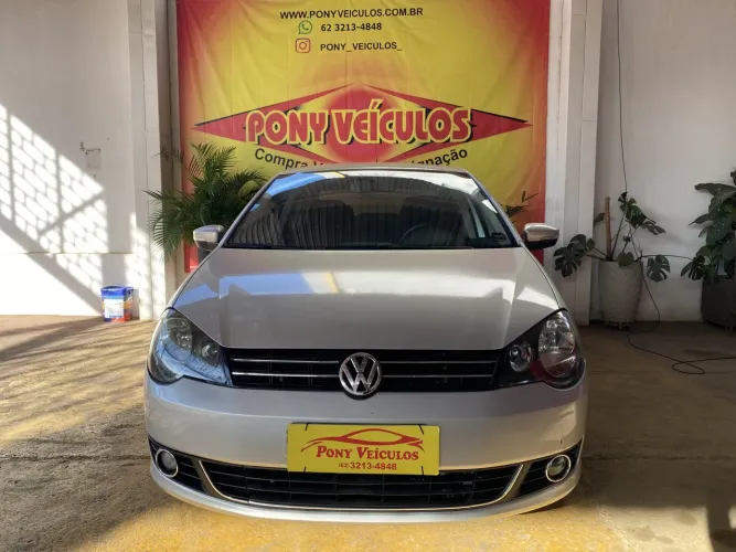 Volkswagen Polo 1.6 MI Flex 8V 4P 2014