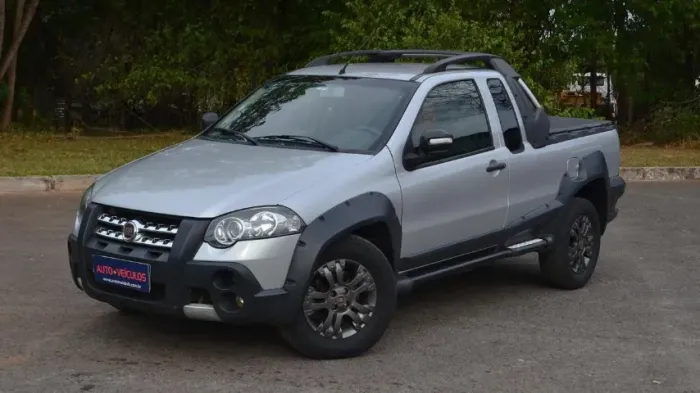 Fiat Strada Adventure 1.8/ 1.8 Locker Flex CE 2010