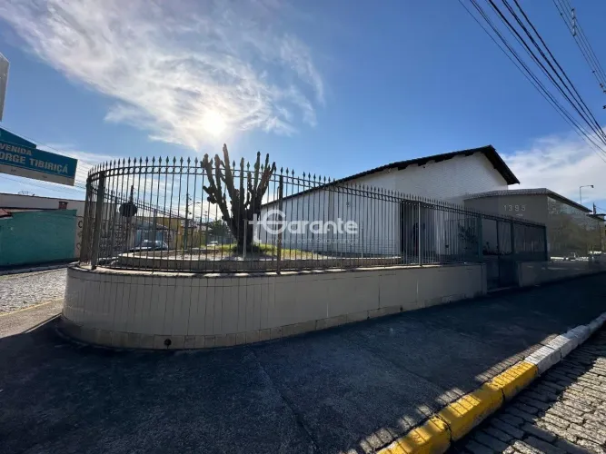 Salas Comerciais na Vila Canevari, Cruzeiro