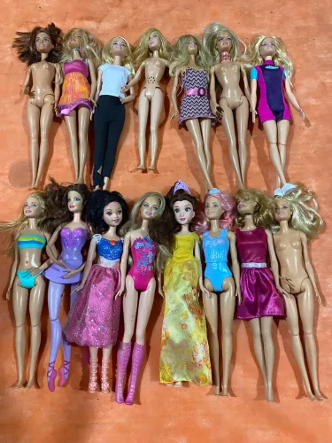 Lote Desapego 15 Bonecas Barbie E Princesas Disney Usadas