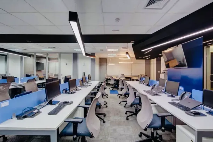 Conjunto Comercial Mobiliado para Locação tem 250 metros quadrados em Moema - São Paulo -
