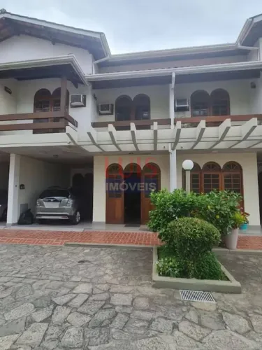 Casa com 3 dormitórios à venda, 180 m² por R$ 1.300.000,00 - Camboinhas - Niterói/RJ