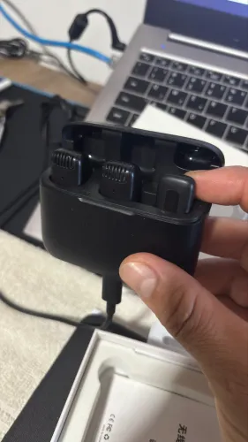 Microfone ulanzi j12 estado de novo