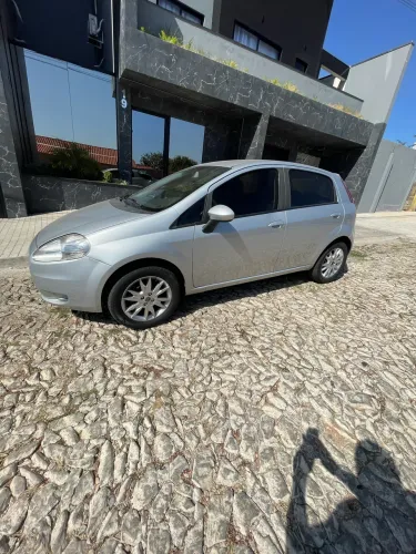 Fiat Punto Essence Dualogic 1.6 Flex 16V 5P 2011