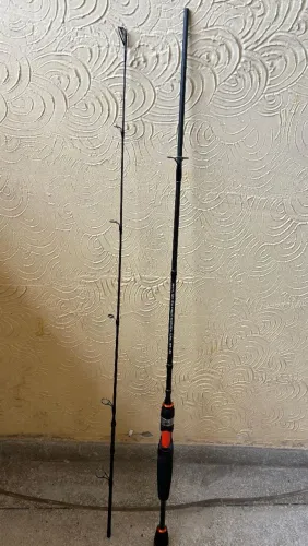Vara Viper albatroz 1,68m 17lbs 2 partes