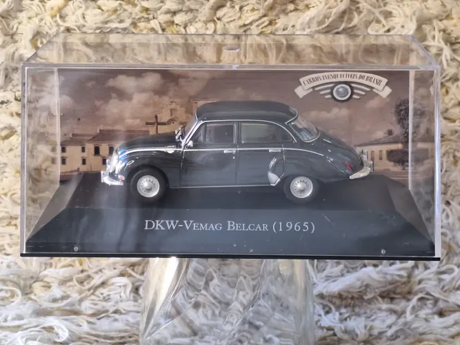 Miniatura DKW-VEMAG Belcar 1965 - Carros Inesquecíveis do Brasil