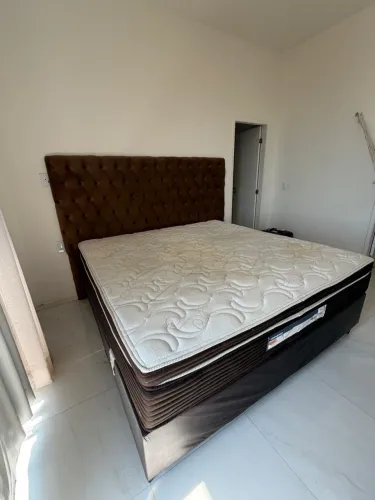 Cama King completa + Cabeceira