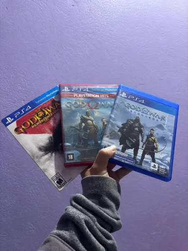 Combo Jogos PS4 - Good of war! Vai os 3