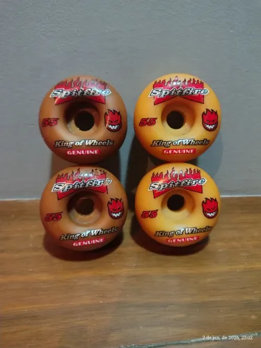 Spitfire rodas de skate anos 2000