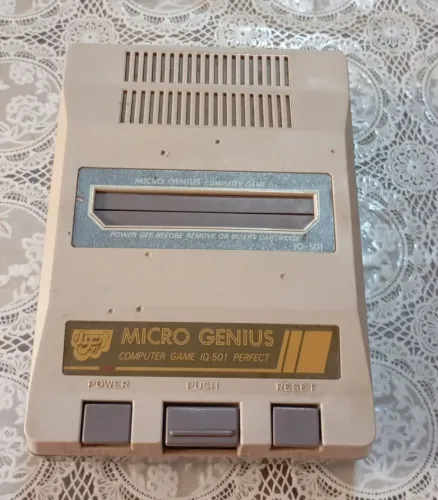 Micro Genius, console retrô.