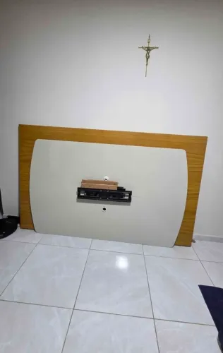 Painel para tv  ja com leds 
