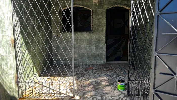 Casa na rua Azevedo Bolão, 937