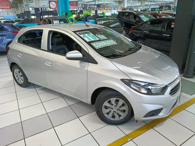 Chevrolet Onix Hatch LT 1.0 8V Flex Mec. 4P 2019