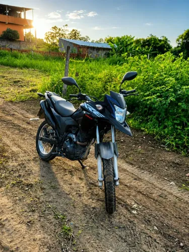 HONDA XRE 190 2023 - EXCELENTE ESTADO