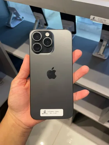 IPHONE 15 PM
