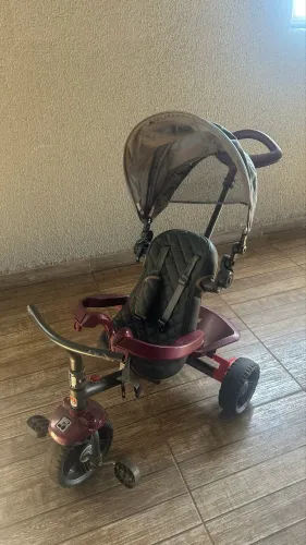 Vendo triciclo infantil 