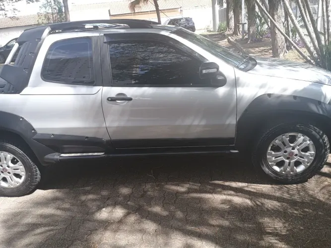 Fiat Strada Adventure1.8/ 1.8 Locker Flex CD 2010