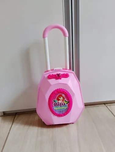 Maleta biju nova