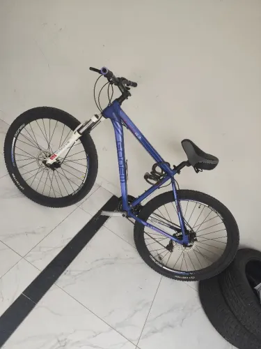 Bicicleta Gonew Endorphine 6.3