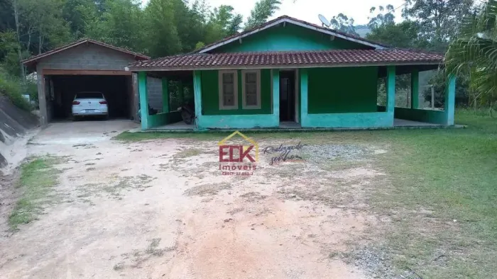 Chácara com 2 dormitórios à venda, 3000 m² por R$ 292.000,00 - Monte Alegre - Natividade d