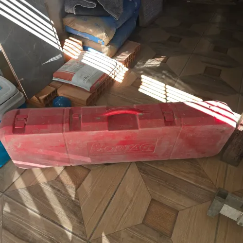 Caixa para cortador de porcelanato.